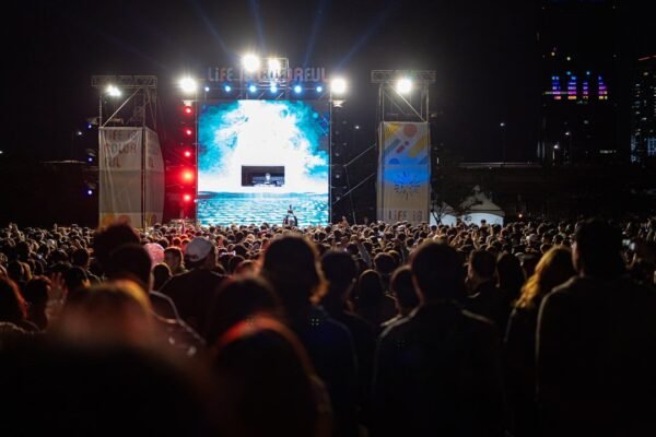 Tecate Emblema 2026: Cuando el Autódromo se reinventa como templo de la cultura pop
