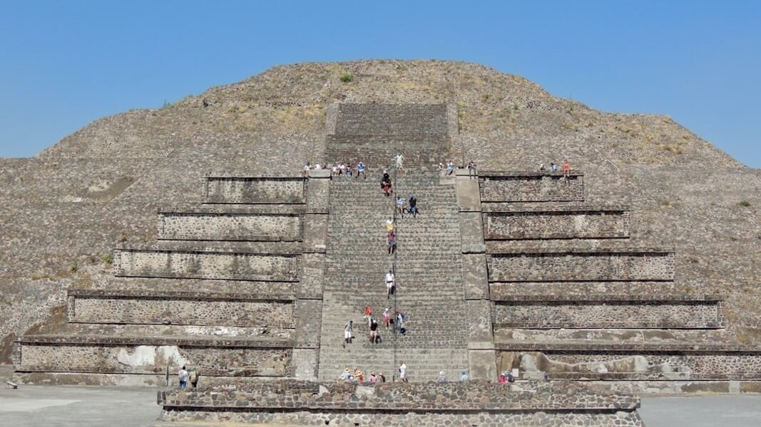 Teotihuacan invierte 50 millones de pesos en salvar la Pirámide de Quetzalcóatl