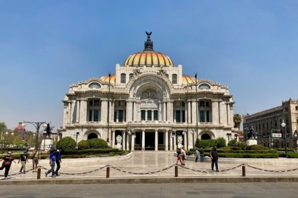 México apunta a solidificar su economía para ganar confianza internacional