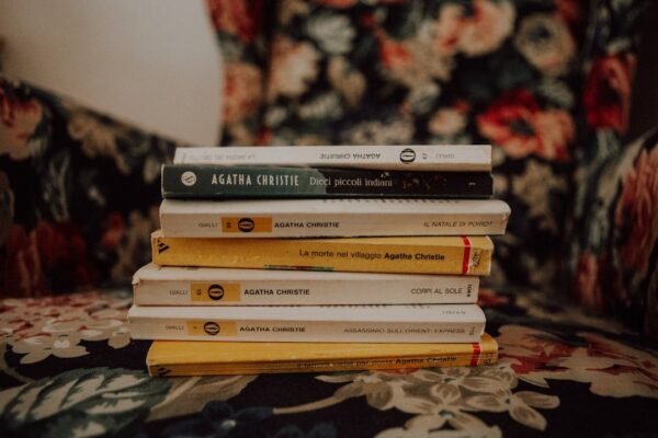 La literatura latinoamericana debate sus dilemas: voces que enfrentan el presente