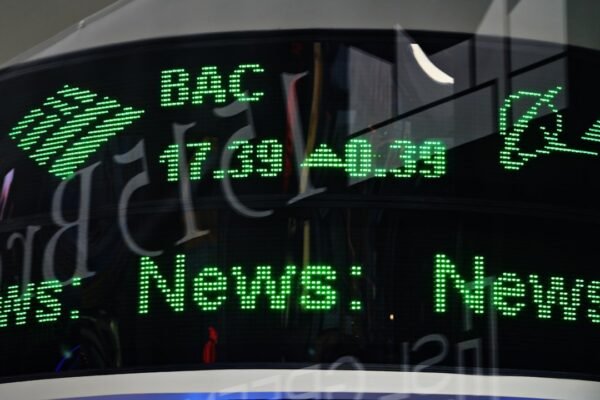 Mayo en bolsa: oportunidades inversoras en medio de turbulencias globales
