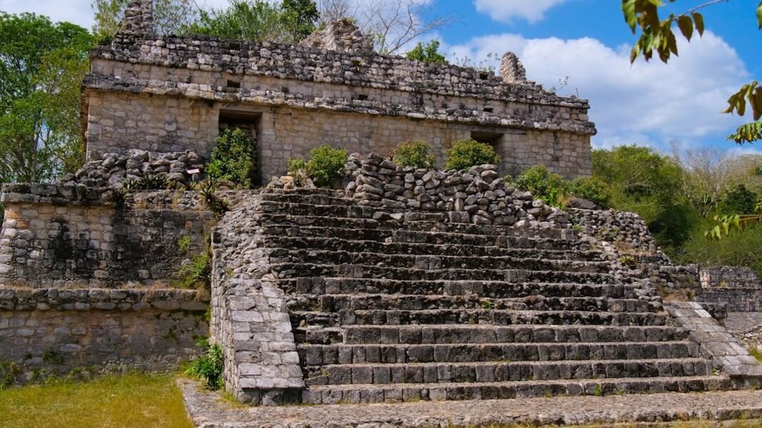 Más allá de la sequía: el enigma ambiental que derribó a los mayas