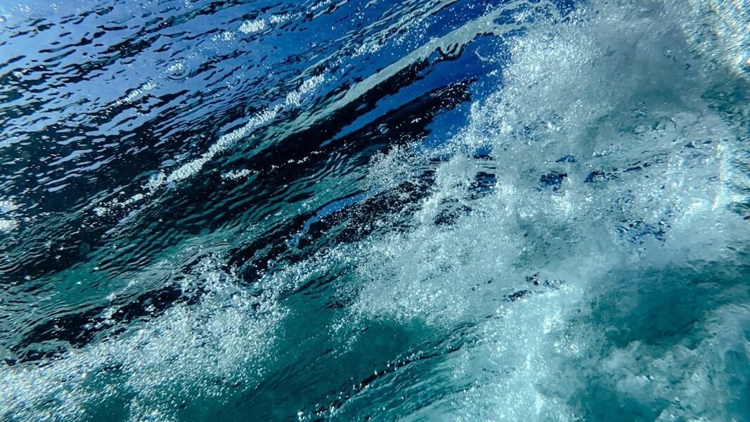 Minerales abisales generan oxígeno en la oscuridad: el dilema ambiental del fondo marino