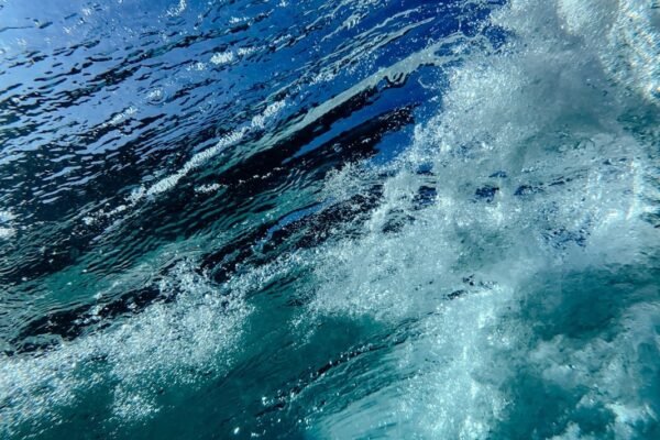 Minerales abisales generan oxígeno en la oscuridad: el dilema ambiental del fondo marino