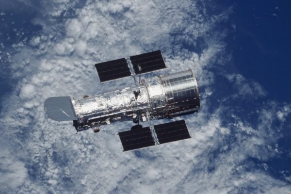 Lo que realmente se ve desde el espacio: la verdad sobre nuestras construcciones