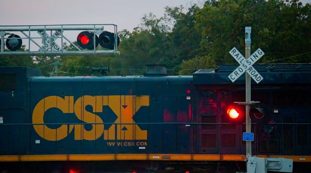 Nuevo corredor ferroviario desafía la posición del Canal de Panamá