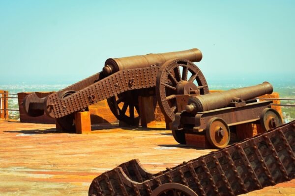Historiador mexicano cuestiona narrativas sobre la conquista española de América