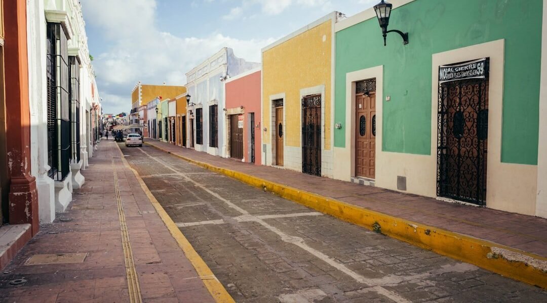 Slim apuesta 5,000 mdd en México pero advierte sobre obstáculos regulatorios