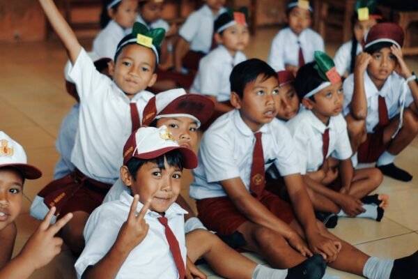 México mantiene calendario escolar: las vacaciones seguirán hasta el 15 de julio