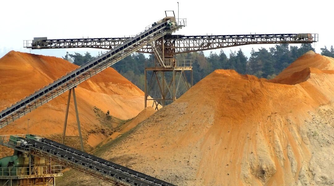 Chile apuesta fuerte a litio y cobre: ¿bonanza o espejismo?