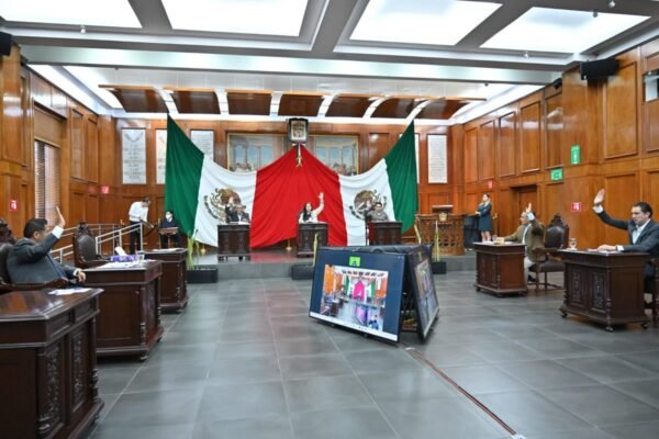 México reforma su Constitución para reconocer derechos de pueblos indígenas y afromexicanos