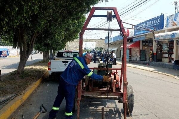 Chalco intensifica desazolve de drenaje antes de temporada de lluvias
