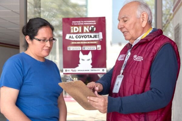 Estado de México blinda trámites contra el coyotaje con orientadores capacitados