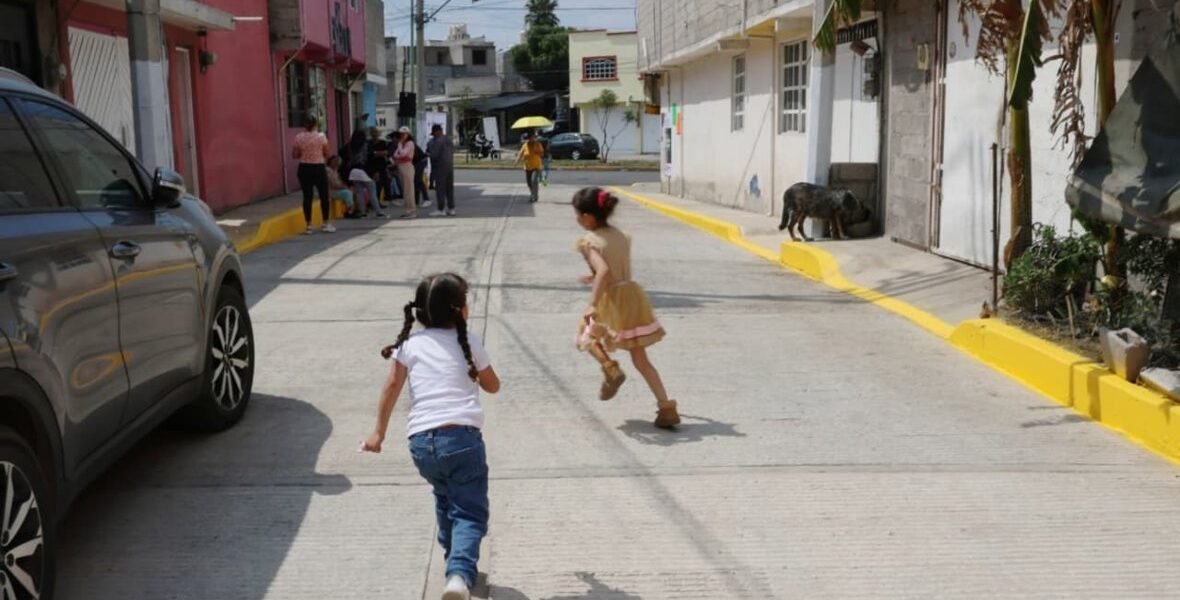 Ecatepec pavimenta 550 calles con inversión de 359 millones de pesos