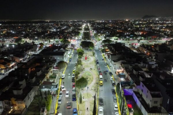 Ecatepec ilumina 100 mil calles en 485 días: la apuesta por seguridad