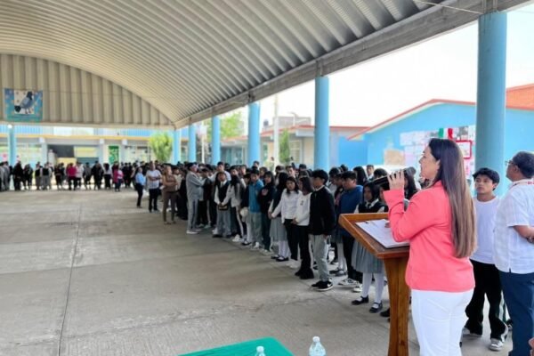 Amecameca refuerza seguridad en escuelas con simulacro en conmemoración de Puebla