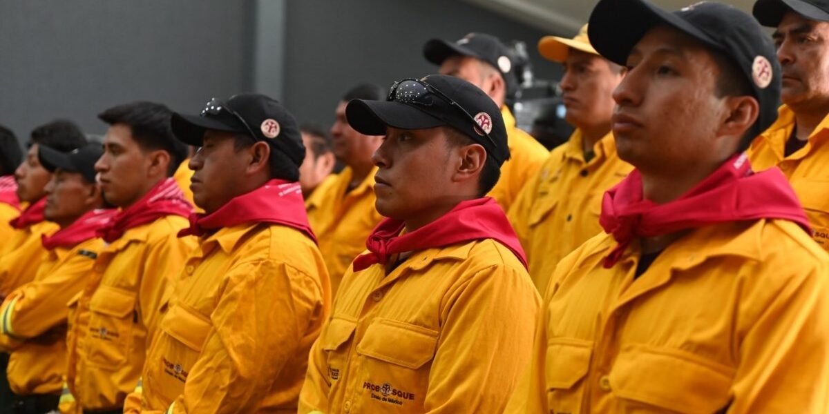 Estado de México rinde homenaje a brigadistas caídos en incendios forestales