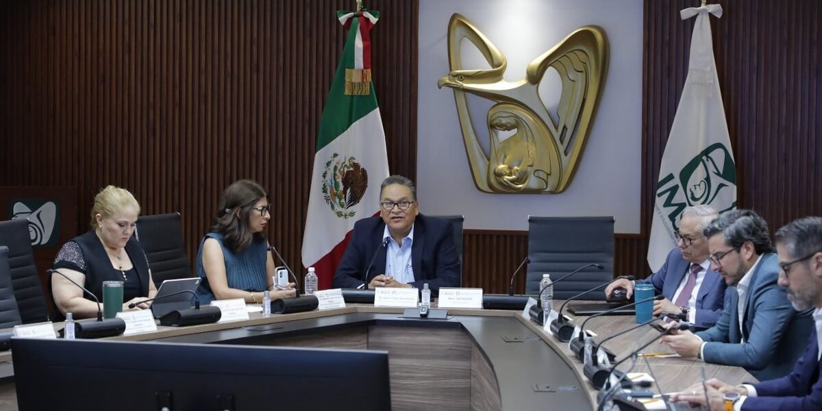 IMSS instala Comando Onda de Calor para reforzar atención médica ante temperaturas extremas