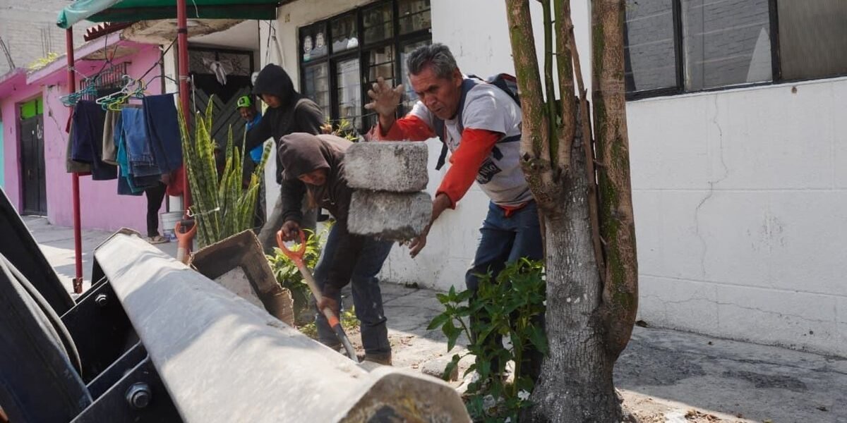 La Paz inicia limpieza masiva contra inundaciones en Valle de los Pinos