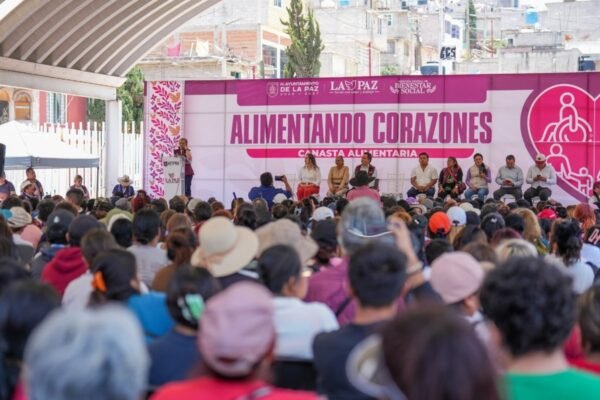 La Paz entrega 2,550 despensas en nueva fase del programa 'Alimentando Corazones'