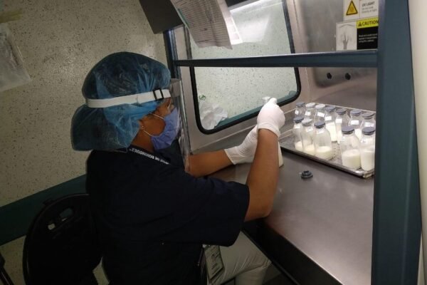 Leche materna donada salva vidas: 2 mil bebés mexiquenses reciben alimentación segura