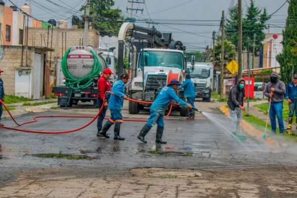 Estado de México atiende afectaciones por lluvias en San Antonio la Isla