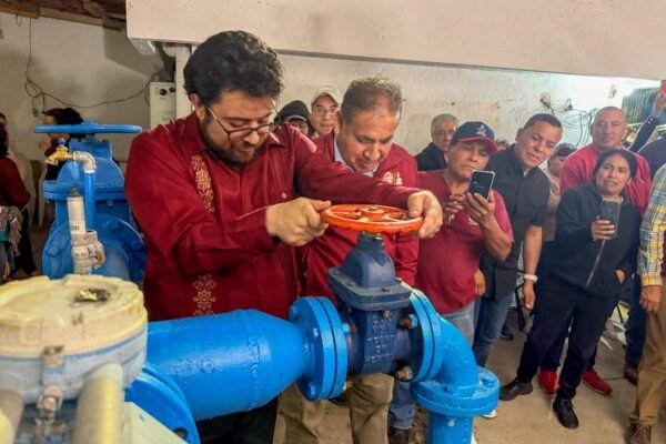 Naucalpan recupera espacios públicos con obras de rehabilitación urbana