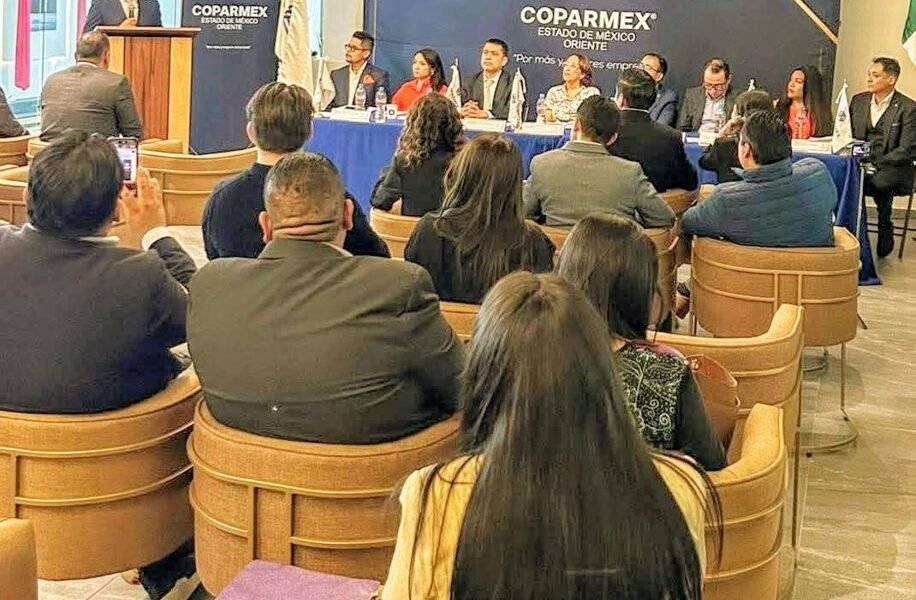 Ángel de Jesús Barbosa Gómez asume la presidencia de COPARMEX Oriente