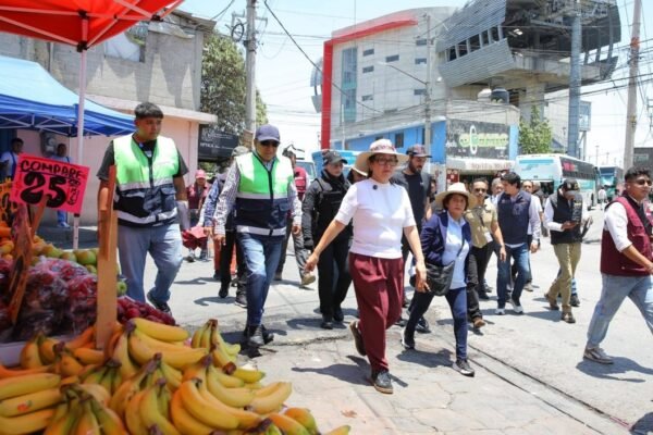 Ecatepec intensifica operativos de orden urbano en Hank González