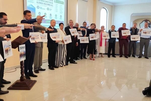 Alianza por el Desarrollo toma protesta en Chalco con miras a 17 municipios