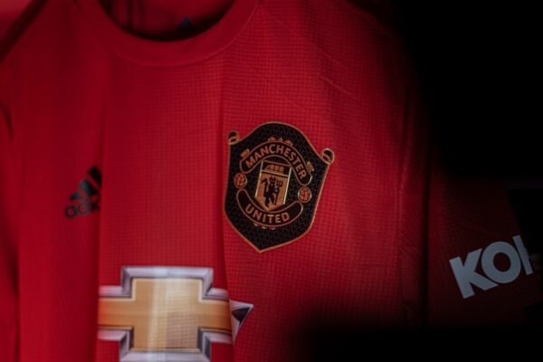 Cuando la camiseta se convierte en ícono: la historia tejida en el fútbol mundial