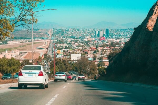 México fabrica su primer auto eléctrico: ¿una apuesta real por la movilidad sostenible?