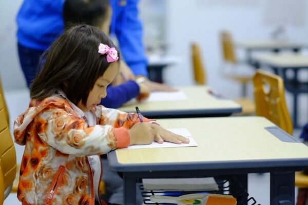 ¿Reforma sindical educativa? Sheinbaum abre debate sobre autonomía magisterial