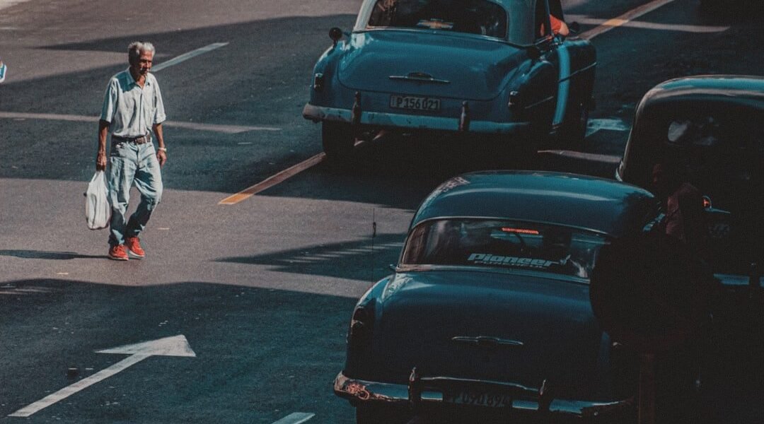 Por qué elegir auto se convirtió en una pesadilla: la ciencia detrás de la indecisión