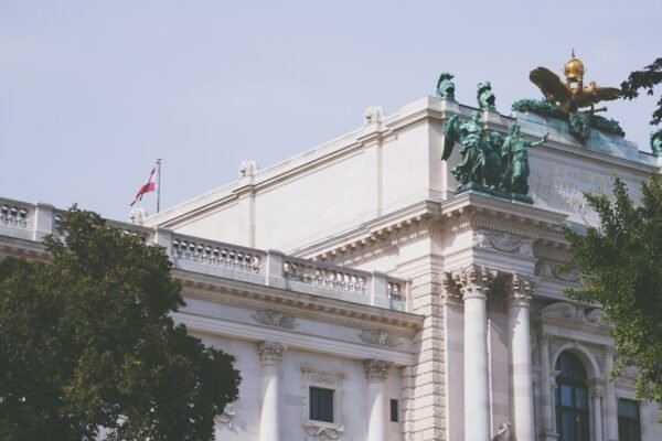El recetario neoliberal que persigue a México