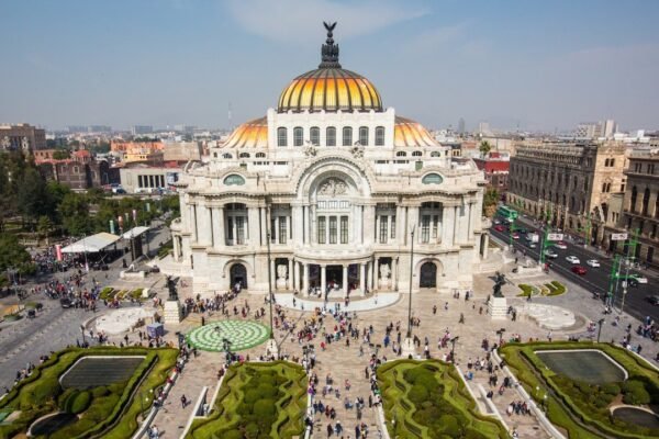 ¿Receta neoliberal o fantasía política? La propuesta de Salinas Pliego para México