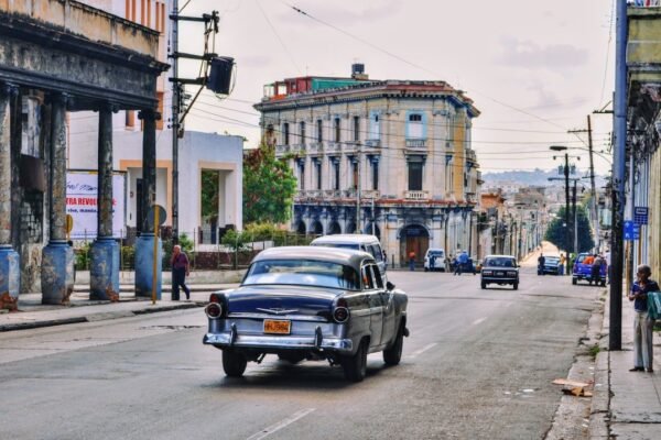 México se atreve a cuestionar el embargo a Cuba frente a Trump