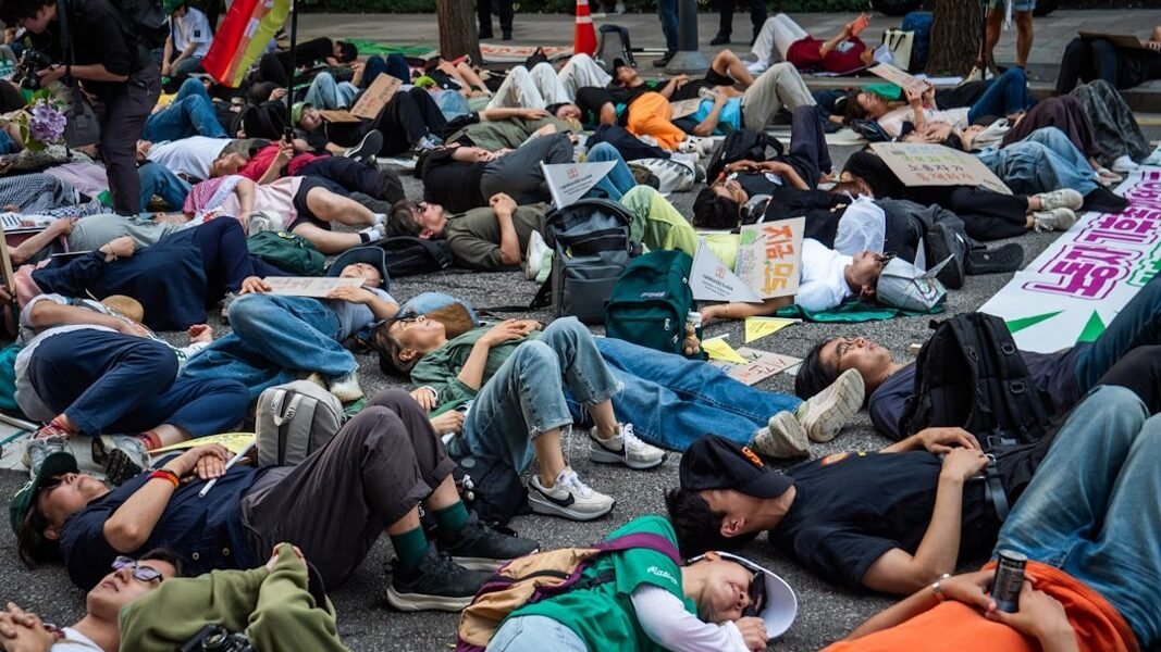 Manifestaciones convergen en CDMX durante partido México-Chequia