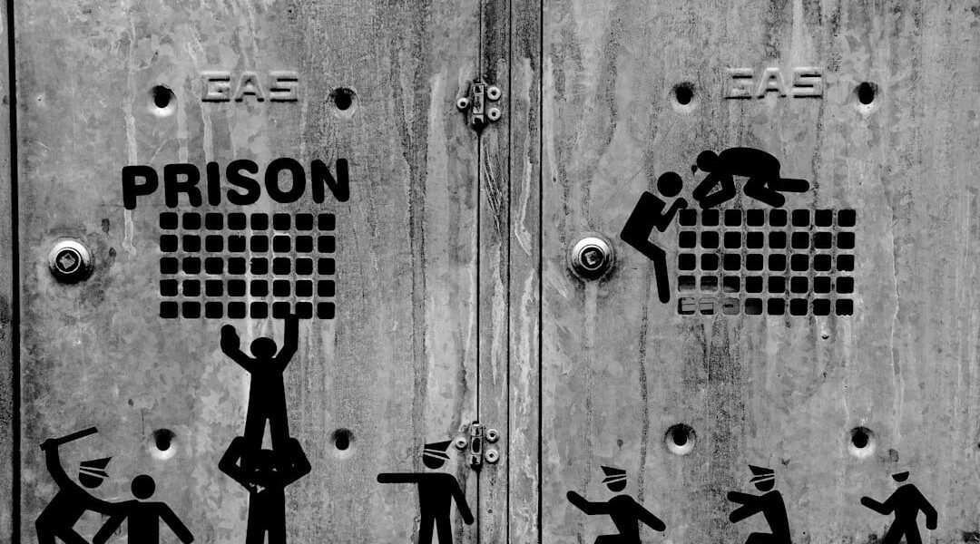 Las cárceles de Bukele inspiran políticas de seguridad en América Latina y Europa
