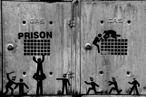 Las cárceles de Bukele inspiran políticas de seguridad en América Latina y Europa