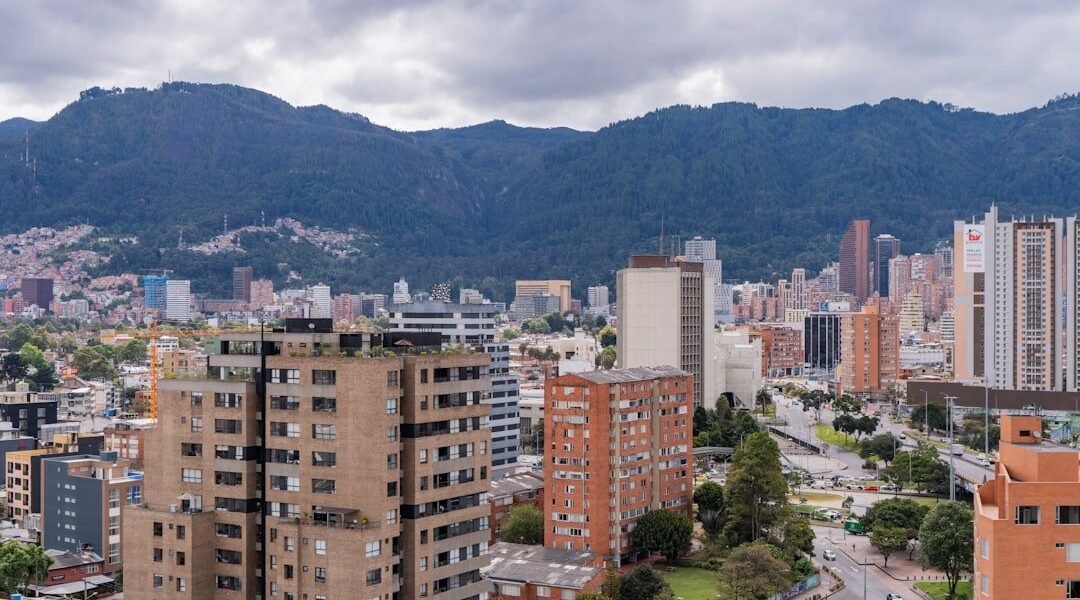 Colombia en encrucijada: giro hacia la derecha en elecciones polarizadas