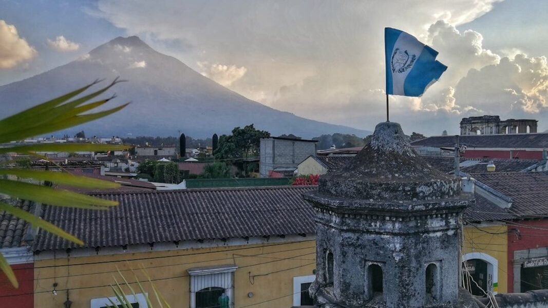 Volcano Summit regresa a Guatemala: ¿puede un evento tech detener la fuga de talento latinoamericano?