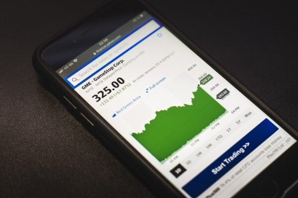 Credicorp apuesta por el factoring digital: la jugada de un gigante bancario en fintech