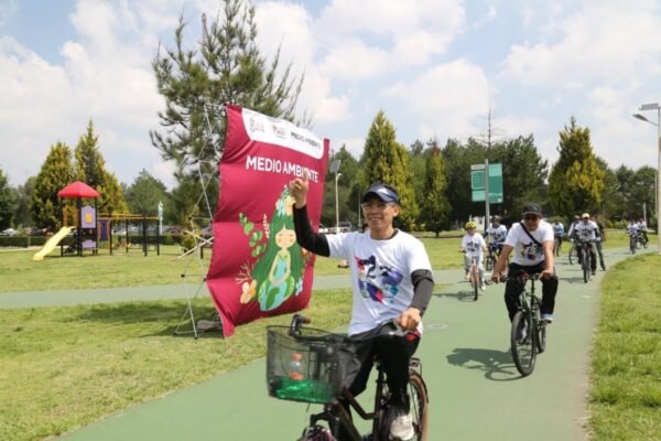 Estado de México promueve la bicicleta como transporte sustentable