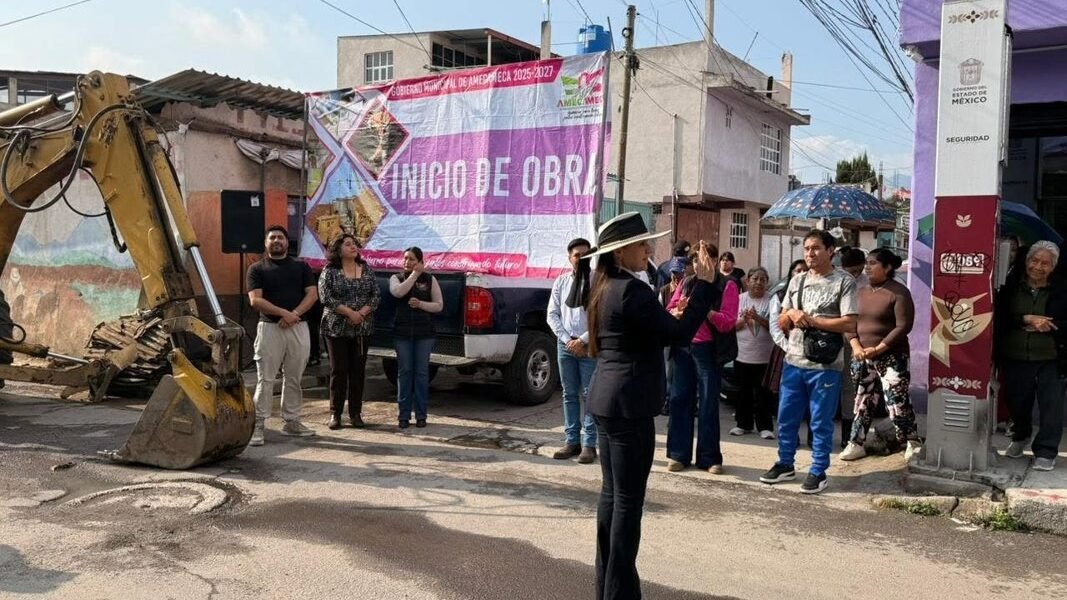 Amecameca pavimenta calle Atenógenes: nueva infraestructura vial para familias
