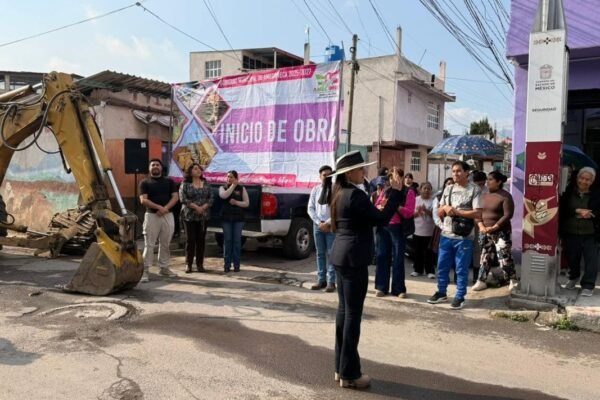 Amecameca pavimenta calle Atenógenes: nueva infraestructura vial para familias