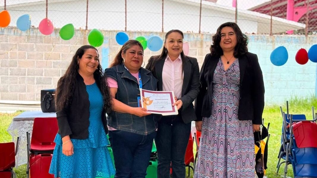Invertir en nuestros niños es invertir en Amecameca: Topete