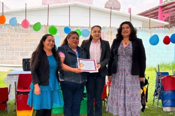 Invertir en nuestros niños es invertir en Amecameca: Topete