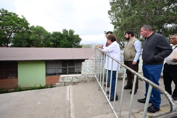 Escuela de Valle de Chalco cierra temporalmente por daños estructurales tras lluvias