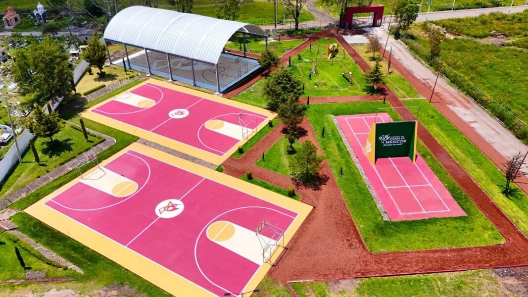 Estado invierte 17 mdp en rehabilitación del Deportivo Municipal de Soyaniquilpan